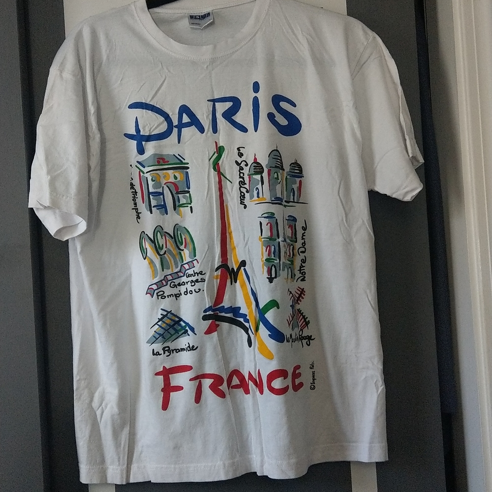 Paris Tourist Tee